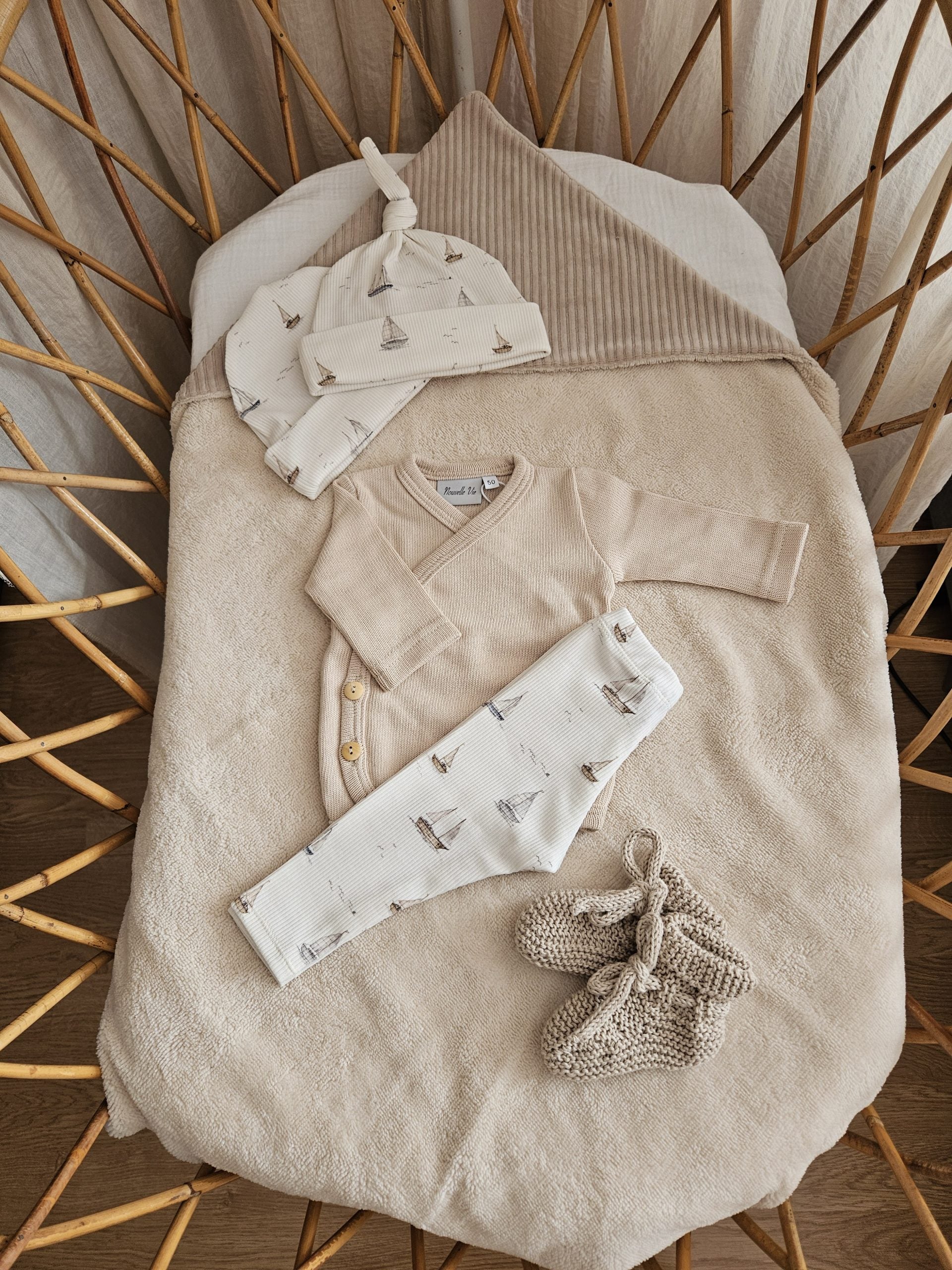 Overslagshirtje gebreid zand