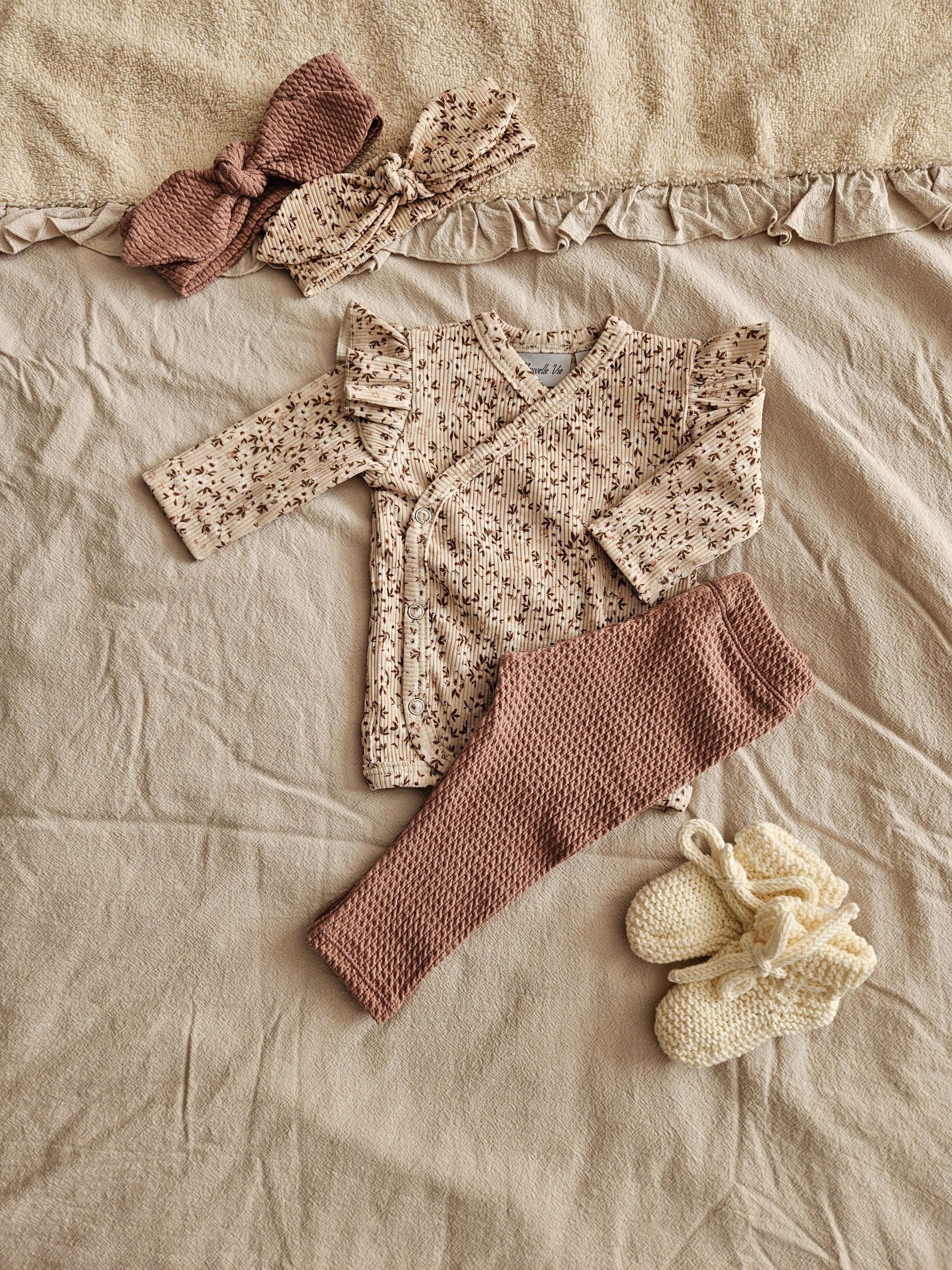 Overslagshirtje rib blossom beige