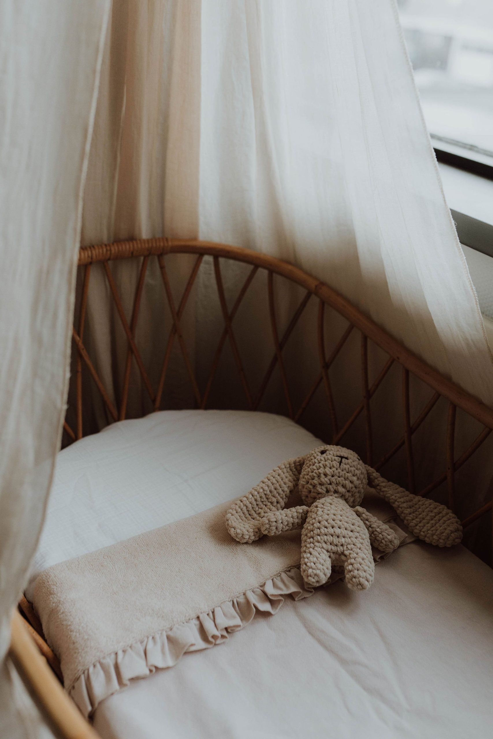 Wiegdeken cotton ruffle zand