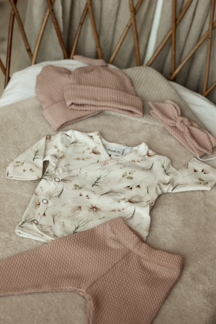 Broekje mini cable lichtroze