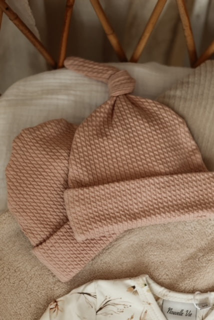 Mutsje mini cable lichtroze