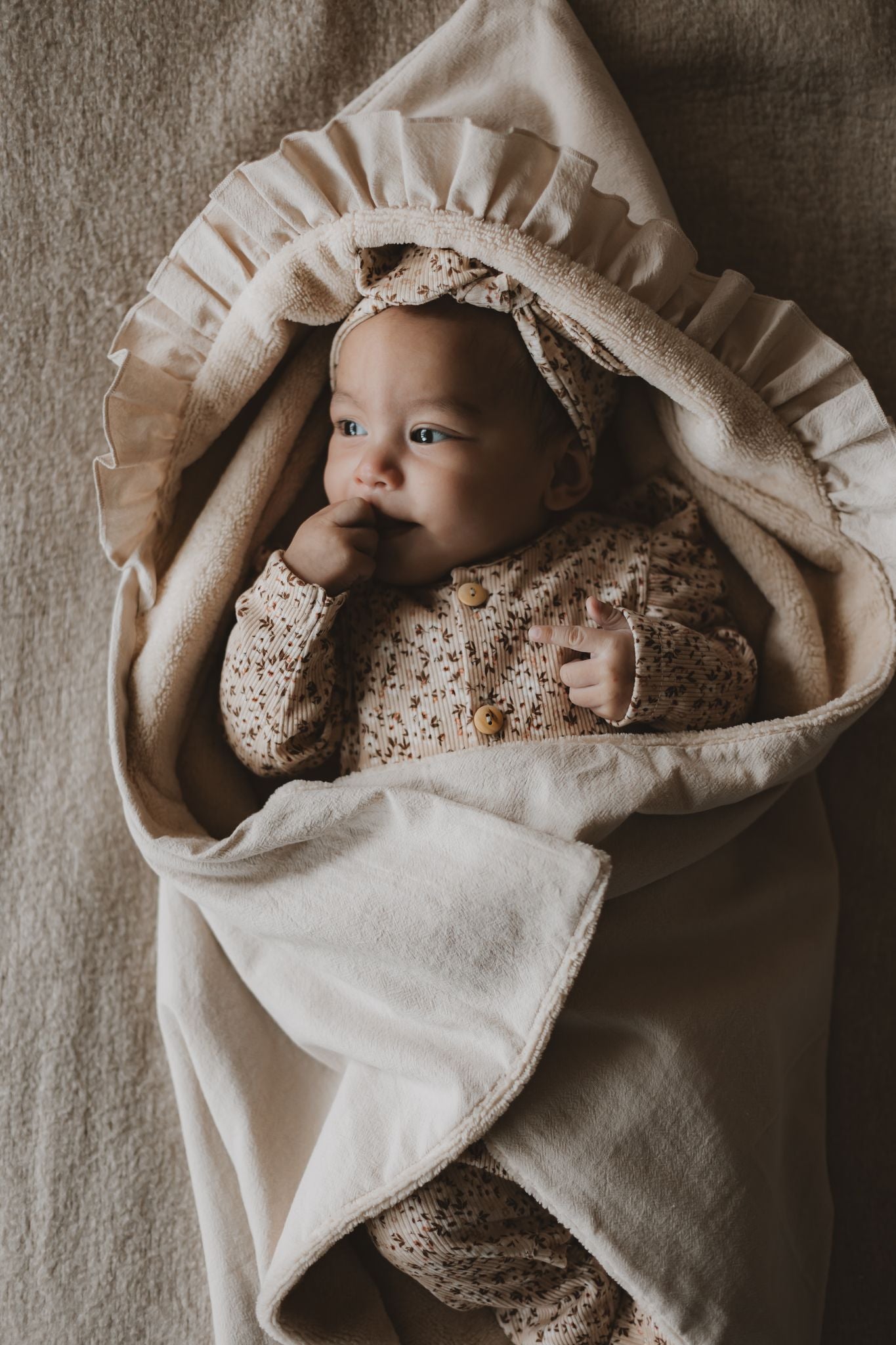 Wikkeldoek cotton ruffle zand