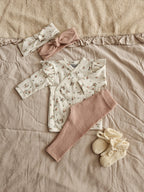 Overslagshirtje kleine bloemetjes