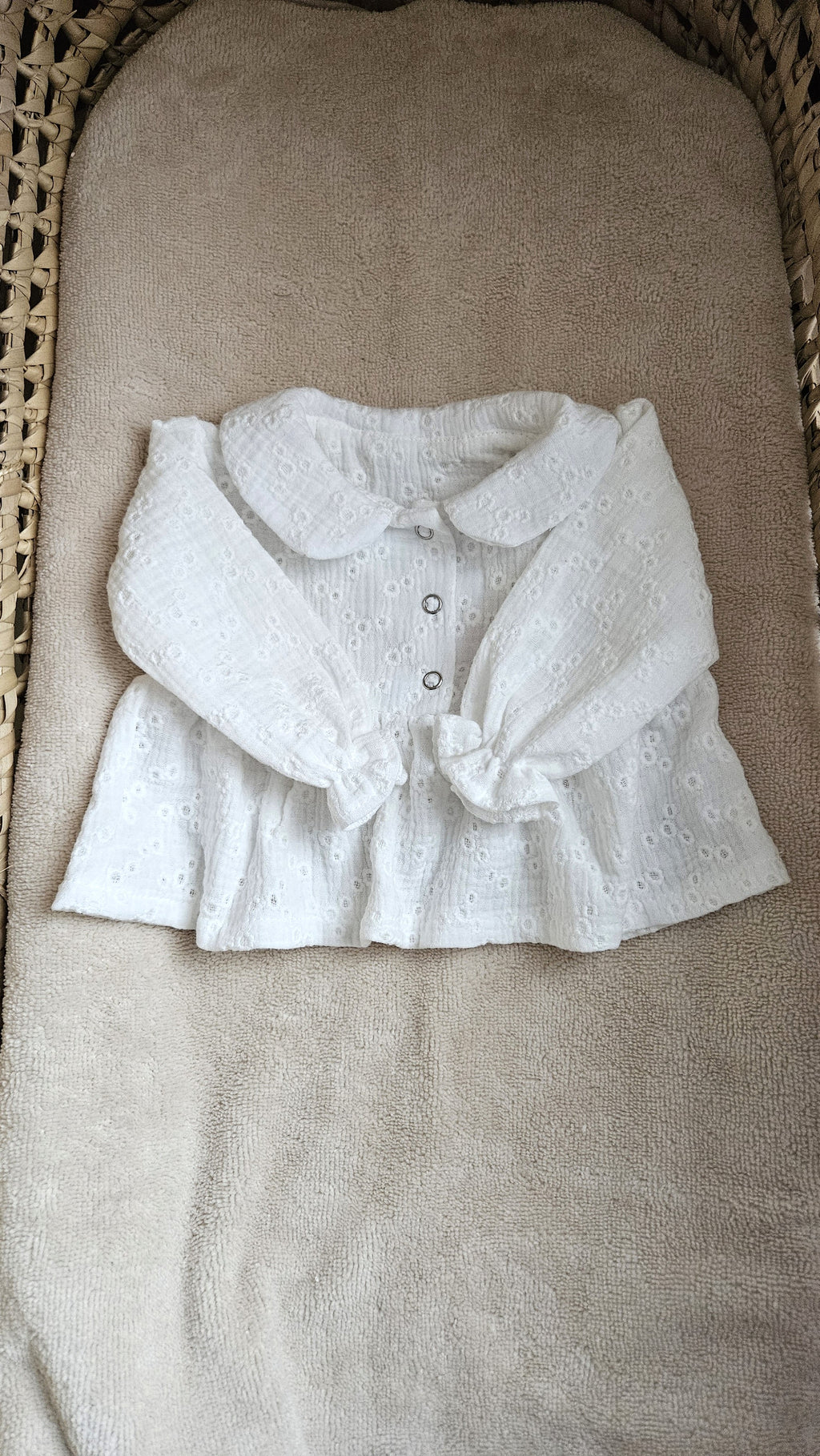 Bloesje millefleurs off white