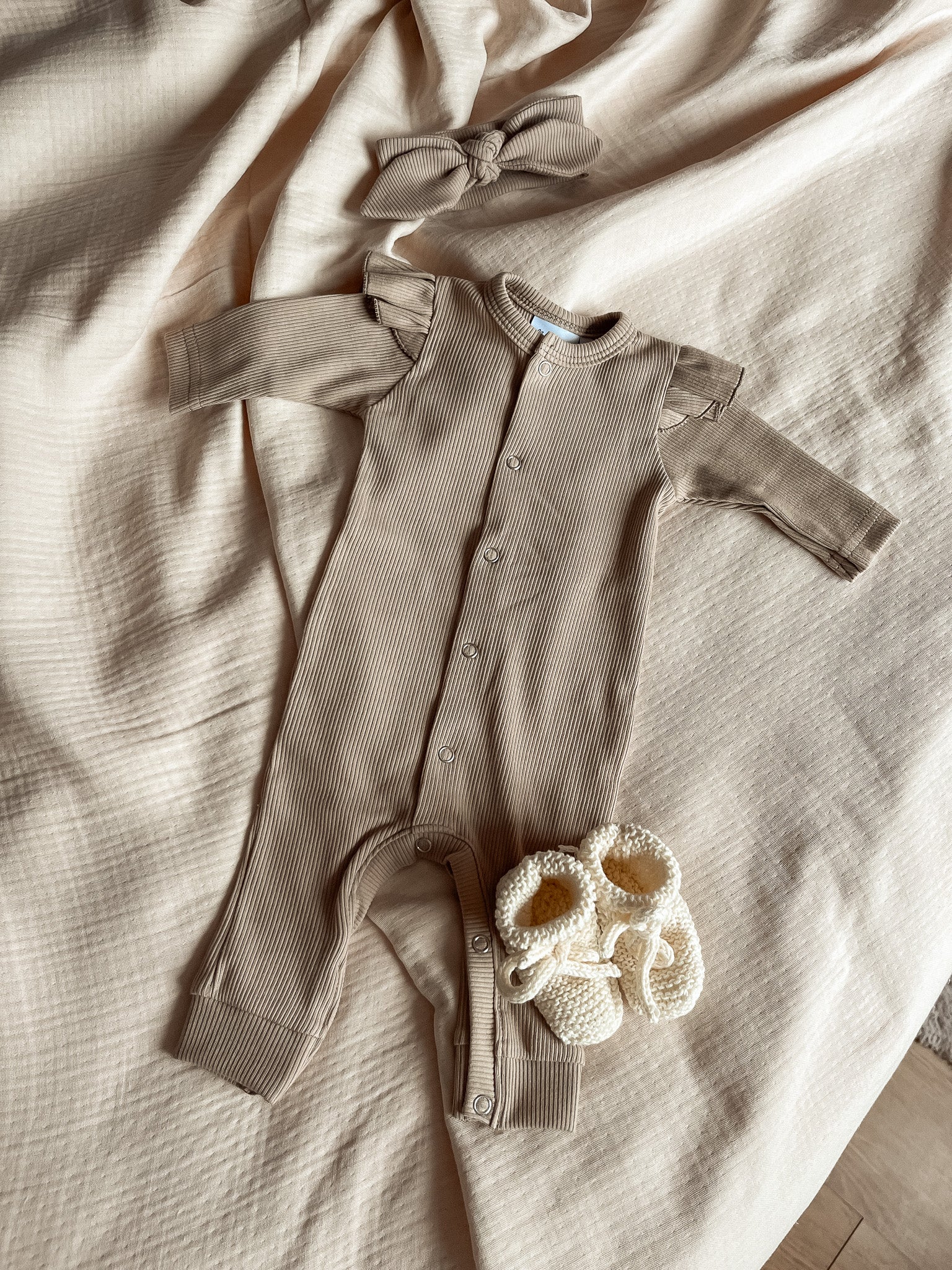 Boxpakje rib taupe ruffle
