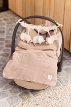 Voetenzak cloudy rib milky coffee